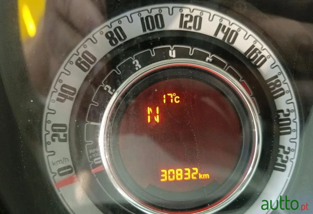 2020' Fiat 500C photo #6