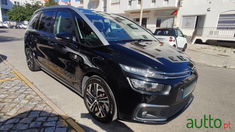 2022' Citroen Grand C4 SpaceTourer photo #5