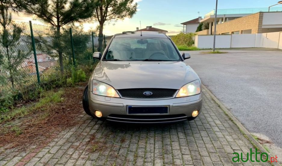 2003' Ford Mondeo photo #5