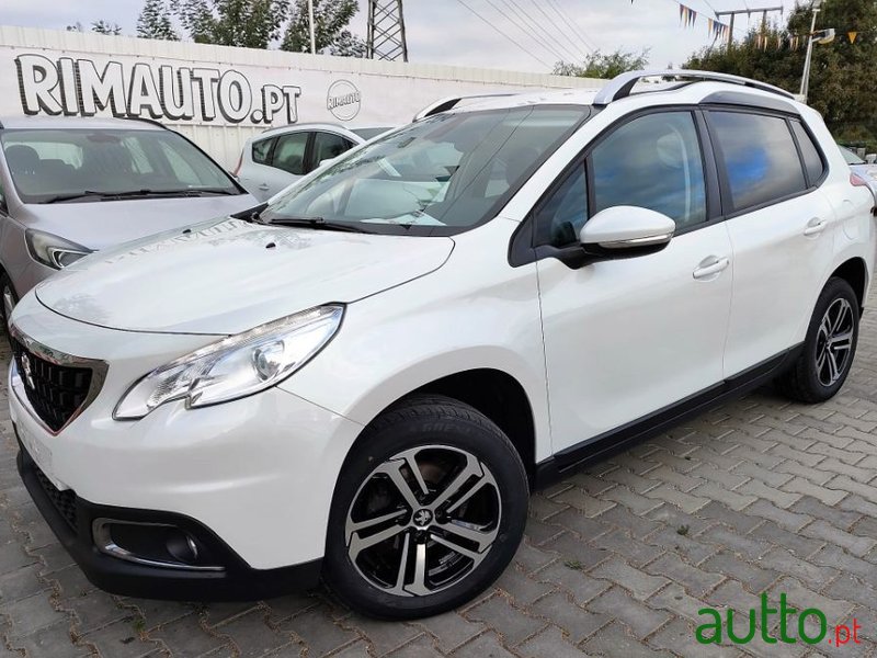 2016' Peugeot 2008 photo #1