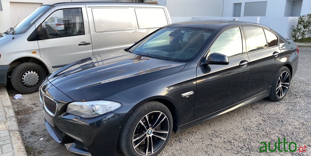 2010' BMW 535 D Auto photo #2