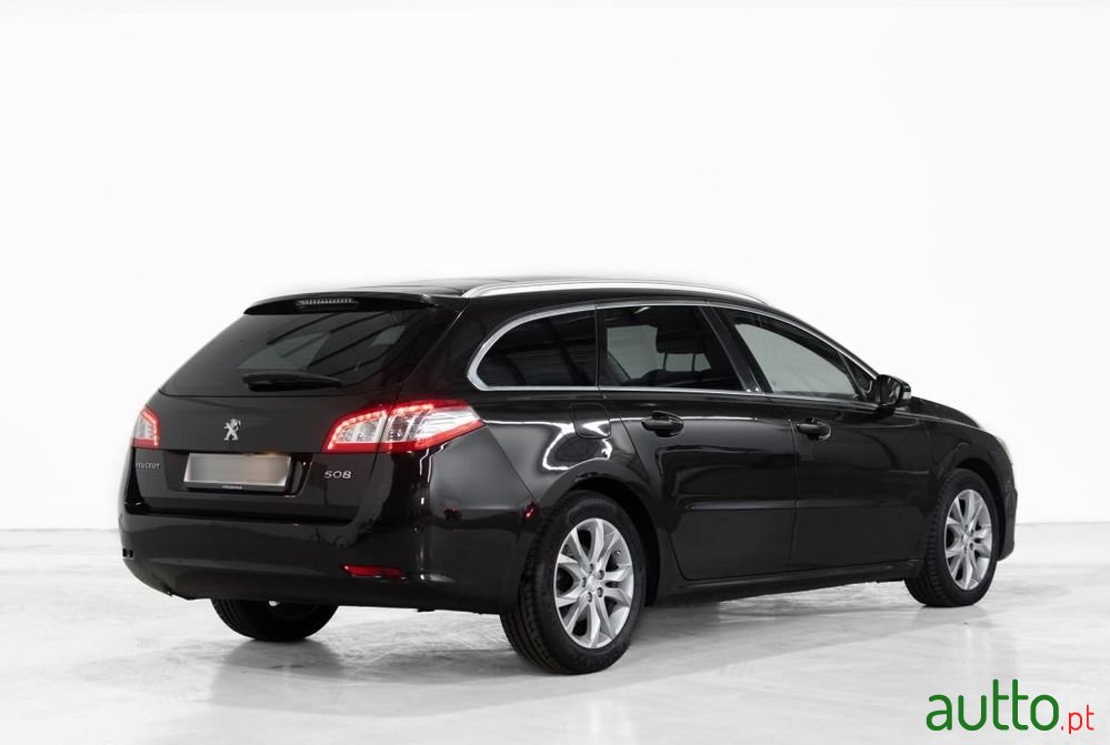 2015' Peugeot 508 Sw photo #3
