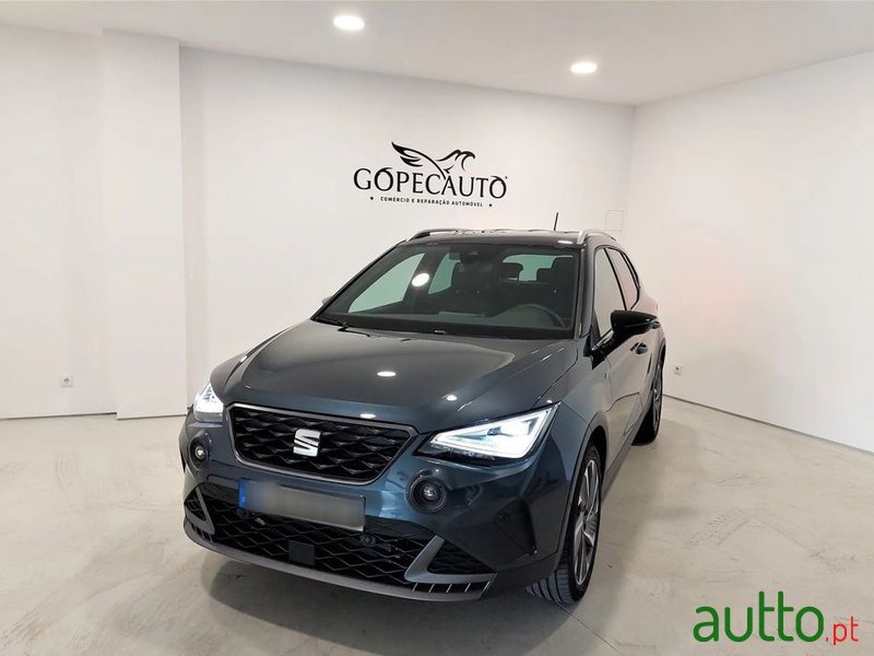 2022' SEAT Arona 1.0 Tsi Fr photo #1