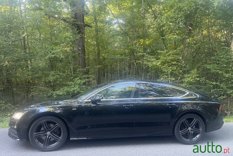 2012' Audi A7 photo #2