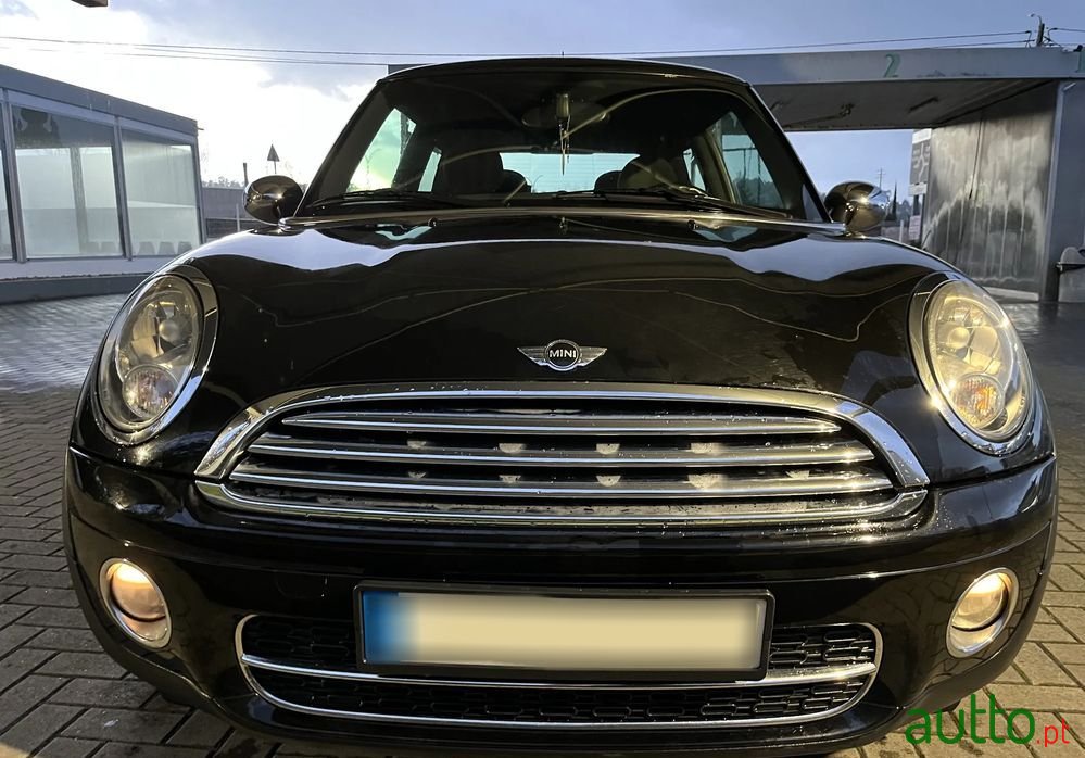 2009' MINI One D photo #3