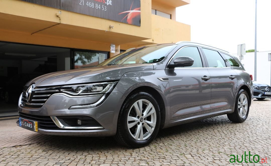 2017' Renault Talisman Sport Tourer photo #2
