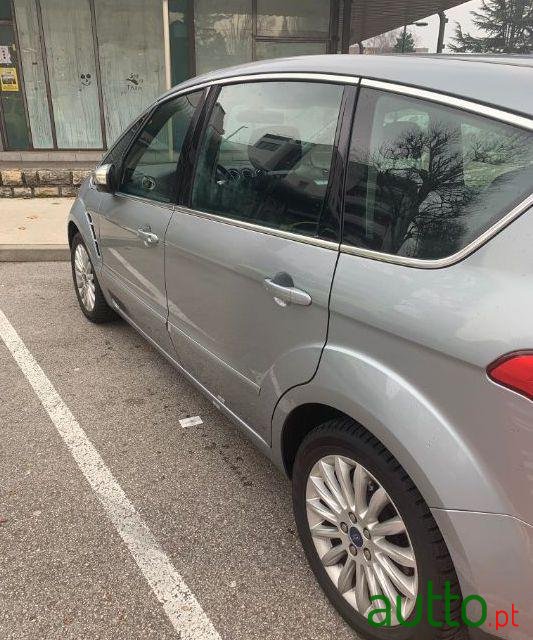 2013' Ford S-Max 2.0 Titanium 7 Lugares photo #3