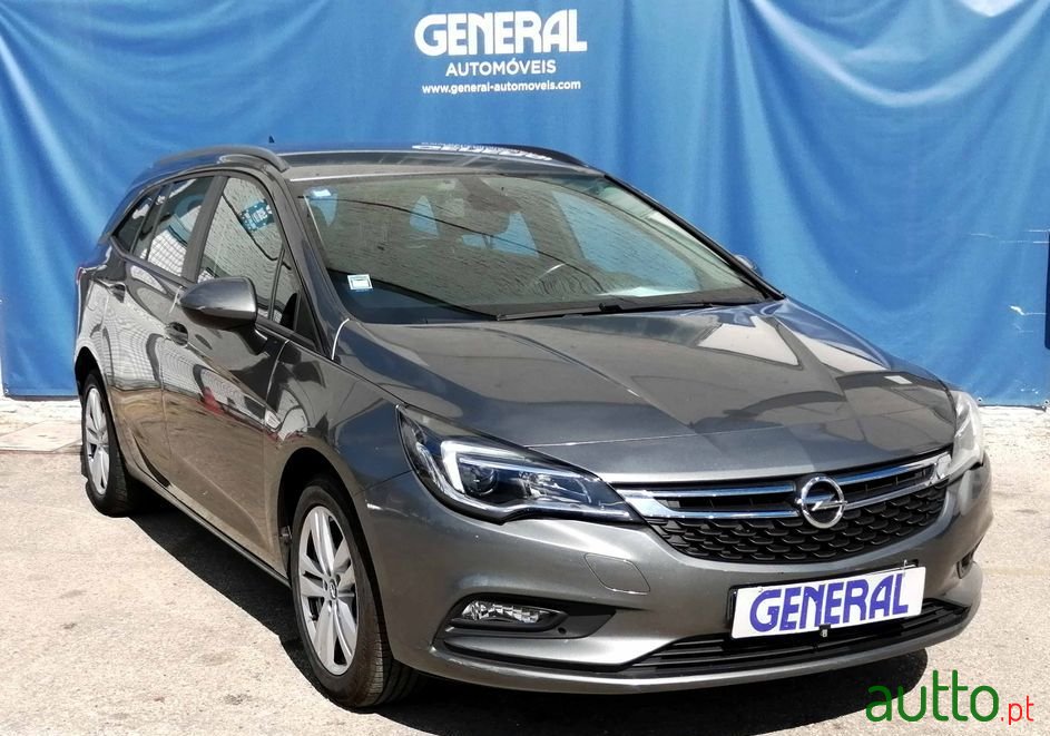 2017' Opel Astra Sports Tourer photo #3