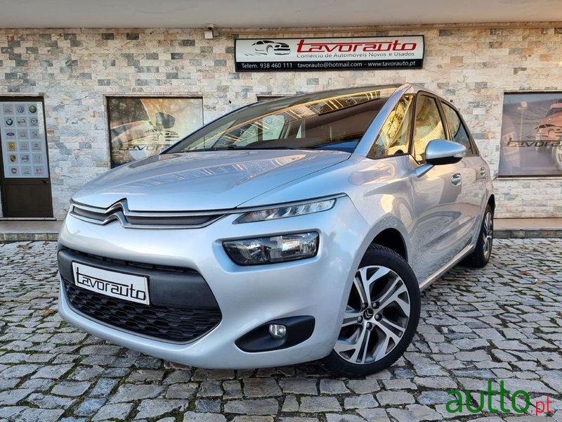 2015' Citroen C4 Picasso photo #1