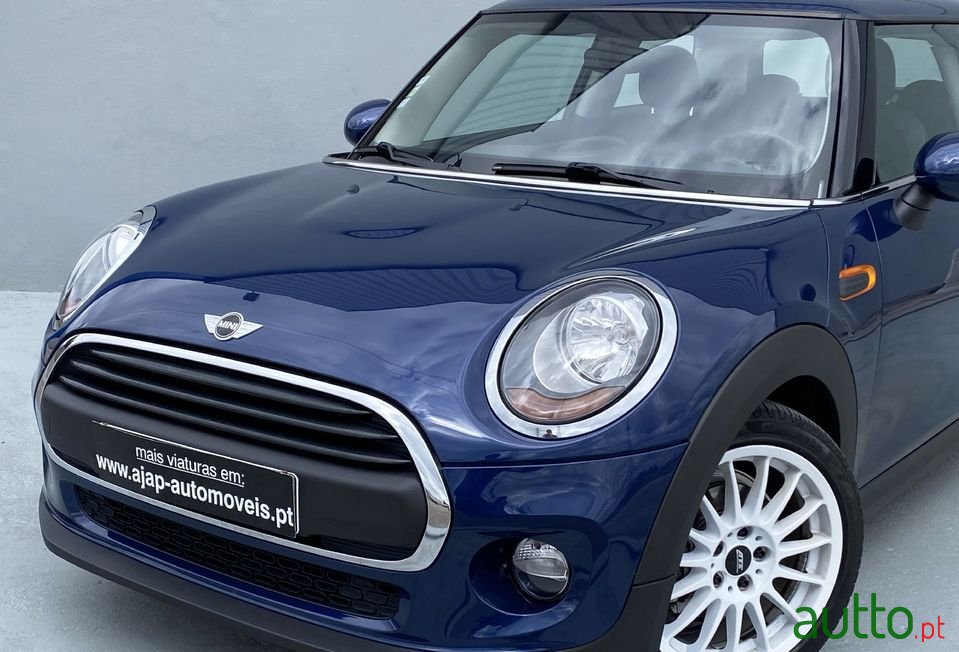 2014' MINI One photo #2