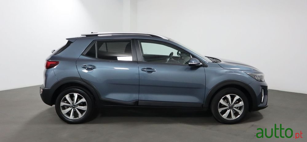 2023' Kia Stonic 1.2 Move photo #5