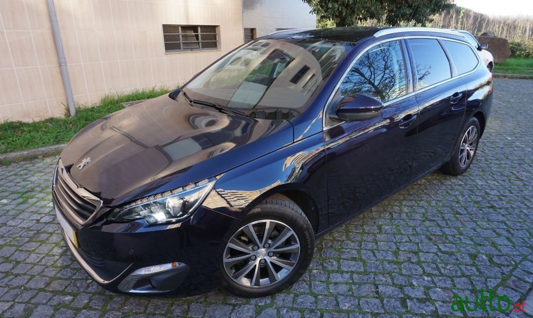 2015' Peugeot 308 Sw photo #6