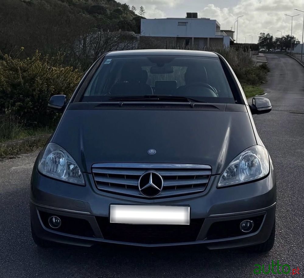 2009' Mercedes-Benz Classe A Cdi Avantgarde photo #1