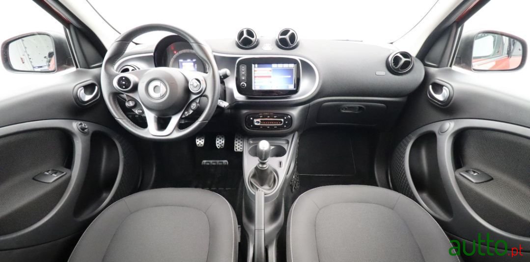 2018' Smart Forfour photo #5