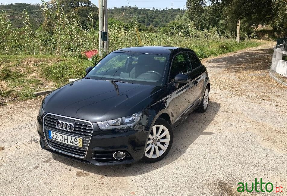 2014' Audi A1 Advance photo #4