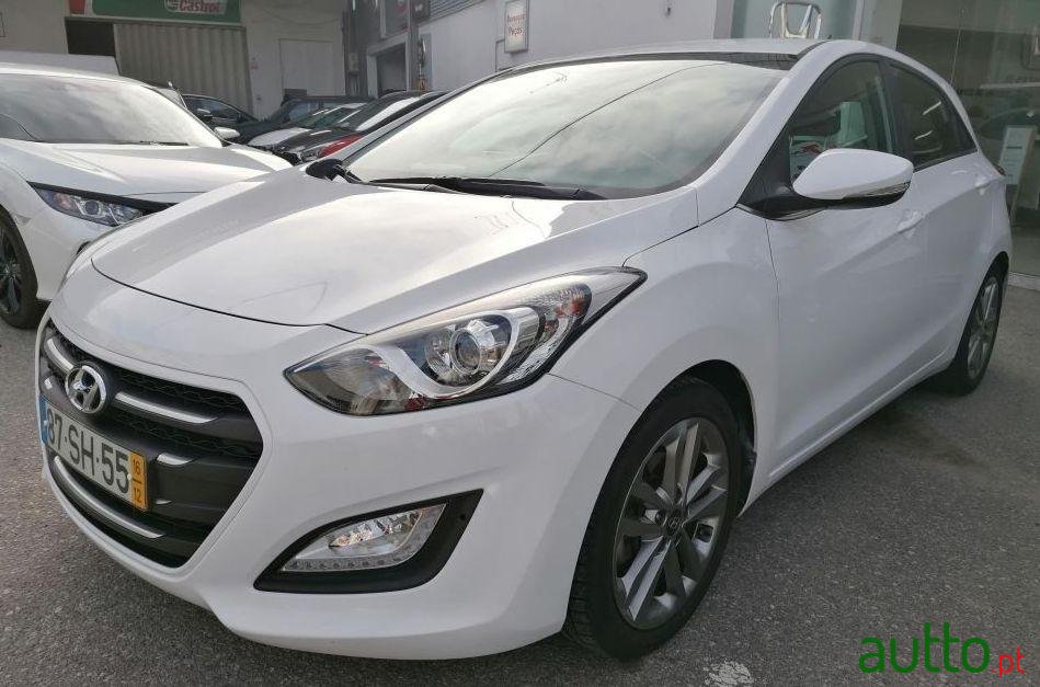 2016' Hyundai I30 photo #3