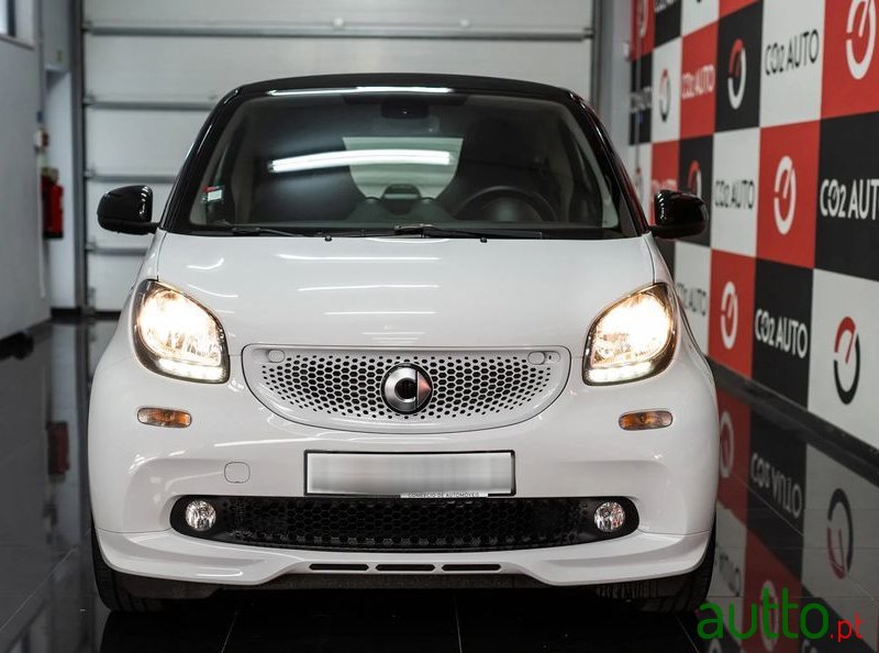 2019' Smart Fortwo 0.9 Passion 90 Aut photo #2