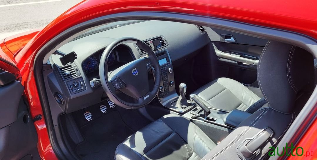 2011' Volvo C30 photo #6