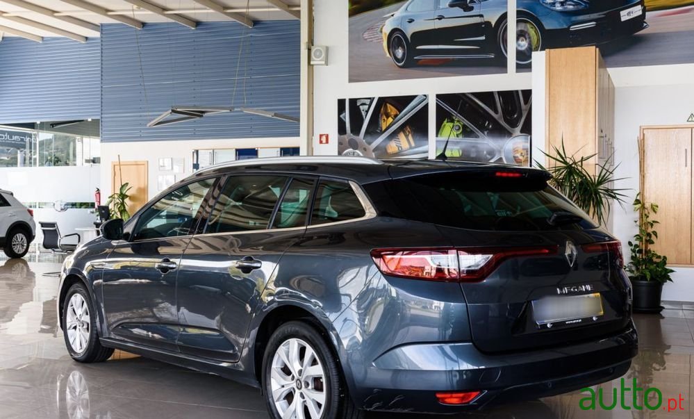 2019' Renault Mégane Sport Tourer photo #5