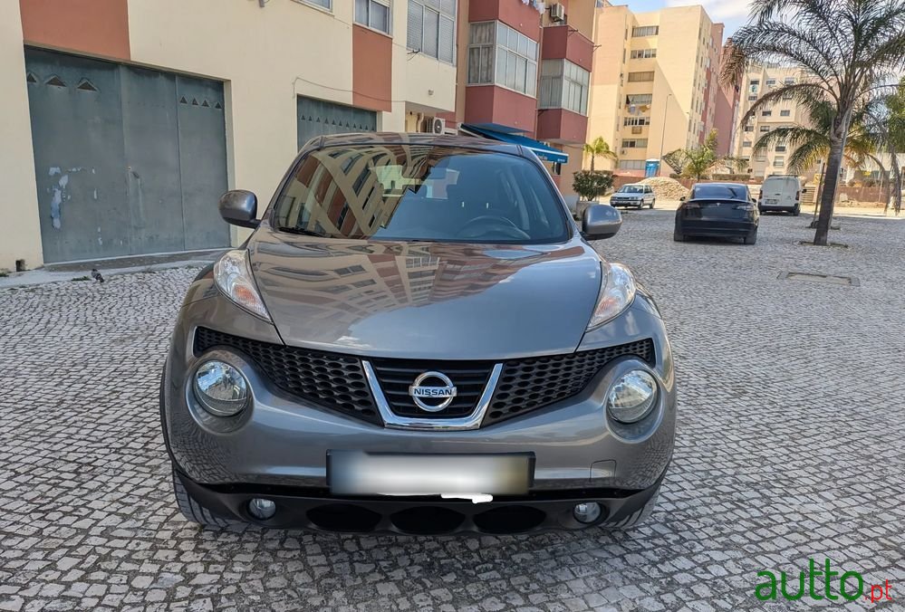 2012' Nissan Juke 1.6 Acenta photo #2