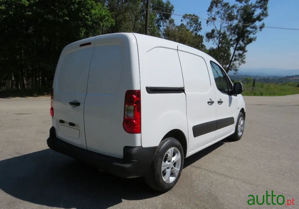 2010' Citroen Berlingo photo #3