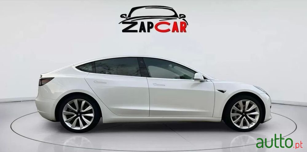 2020' Tesla Model 3 photo #3