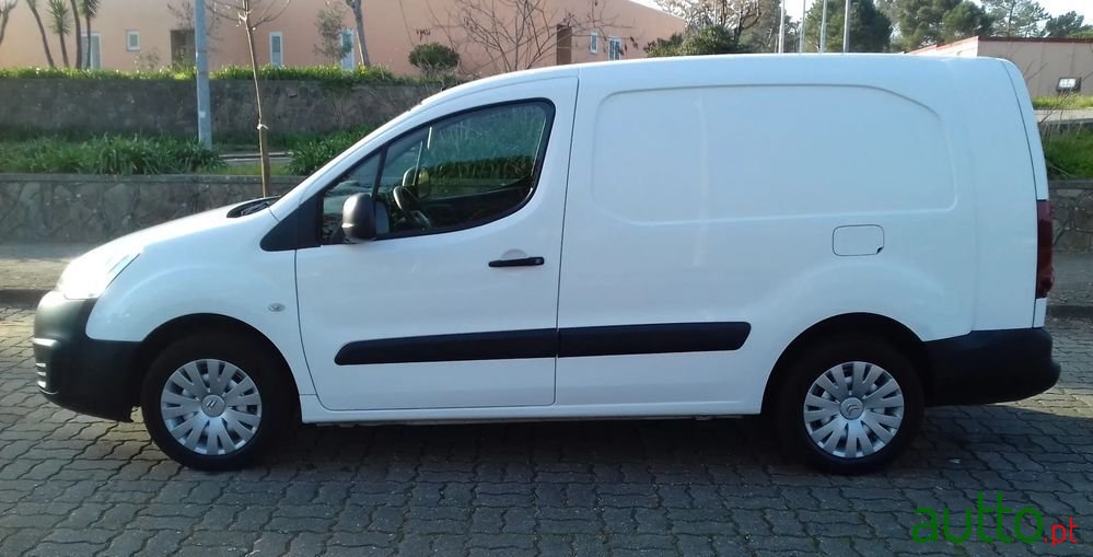 2016' Citroen Berlingo photo #2