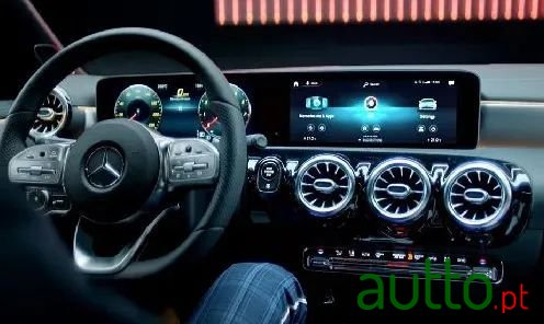 2019' Mercedes-Benz Classe Cla photo #3