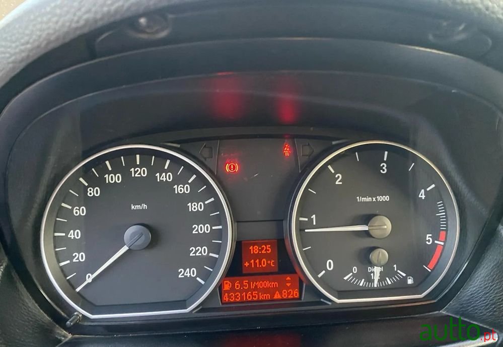 2007' BMW 118 D photo #6