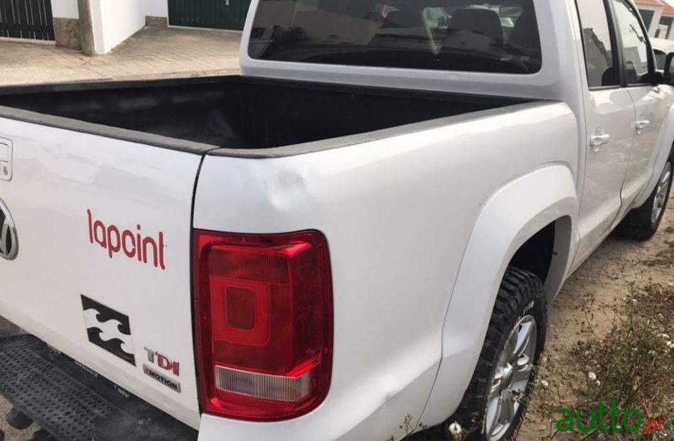 2014' Volkswagen Amarok High Line photo #3