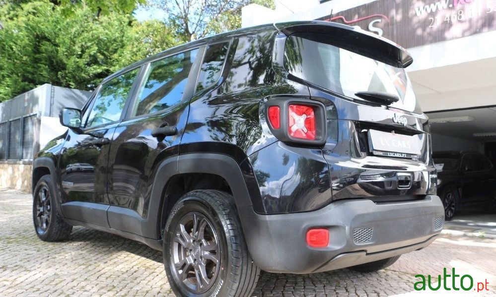 2020' Jeep Renegade 1.0 T Sport photo #5