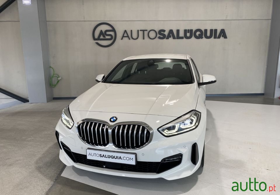 2021' BMW 116 photo #1