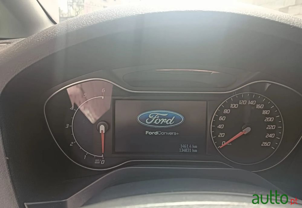 2013' Ford S-Max photo #6