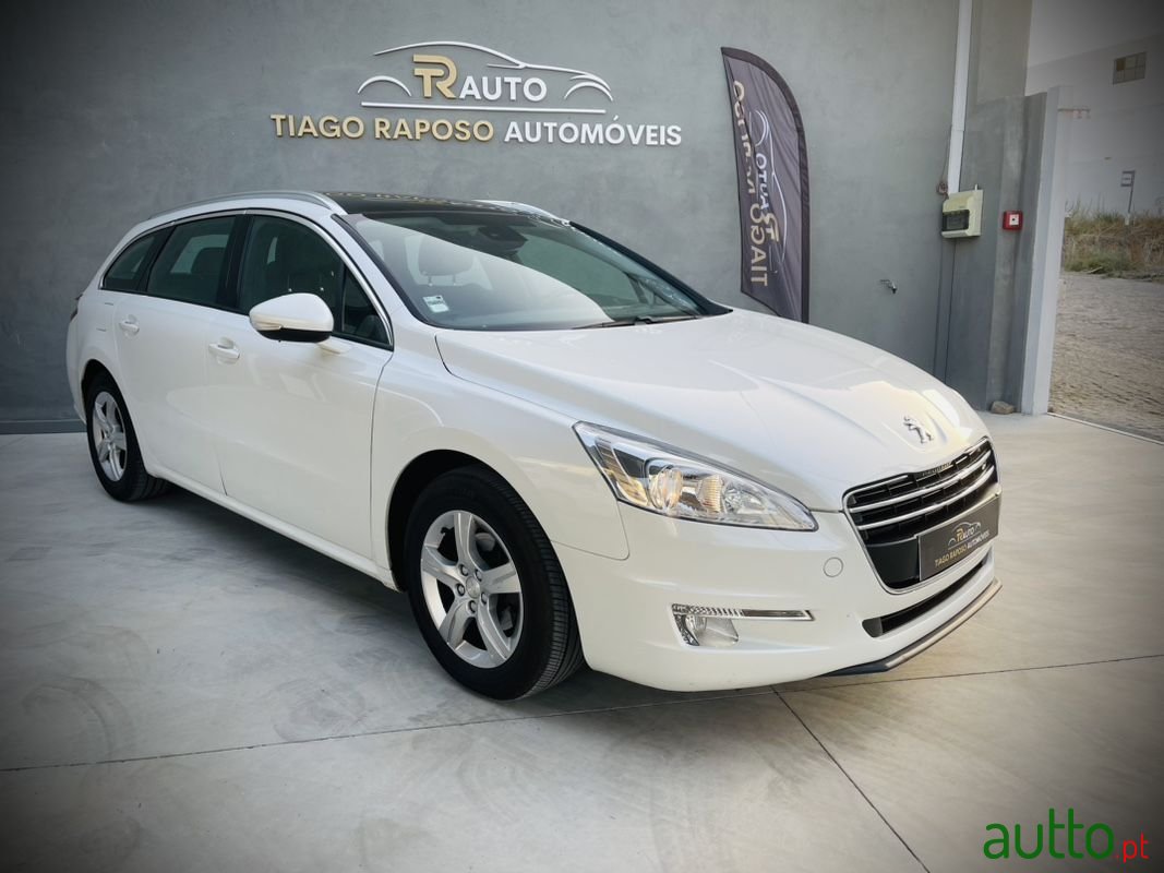 2013' Peugeot 508 Sw photo #2