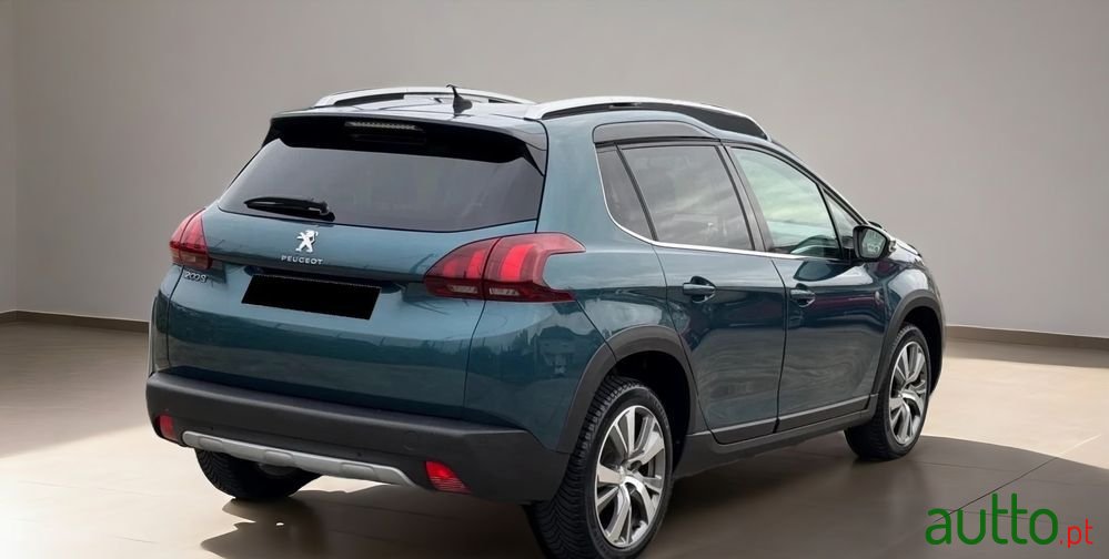 2017' Peugeot 2008 photo #3
