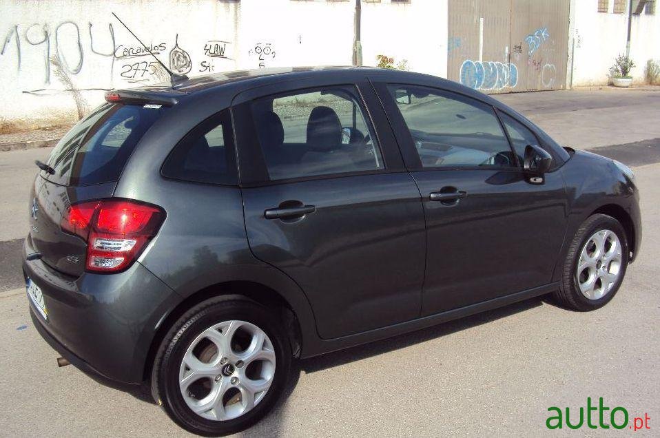 2010' Citroen C3 1.1 photo #1