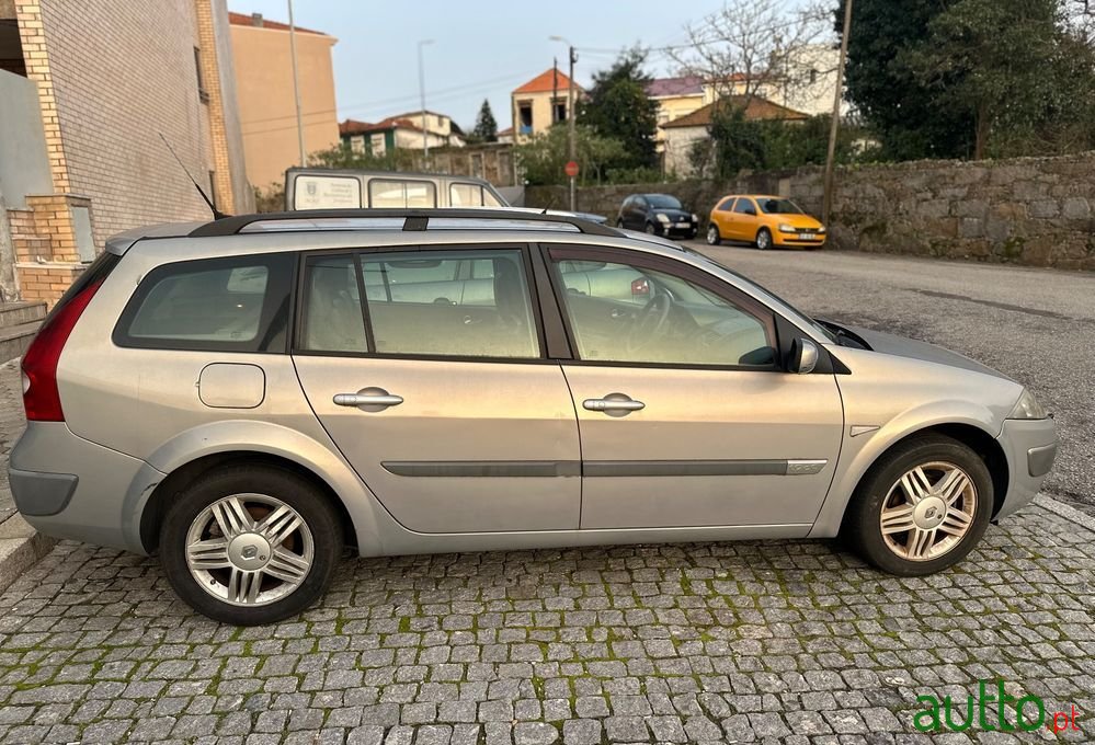 2004' Renault Megane Break photo #4