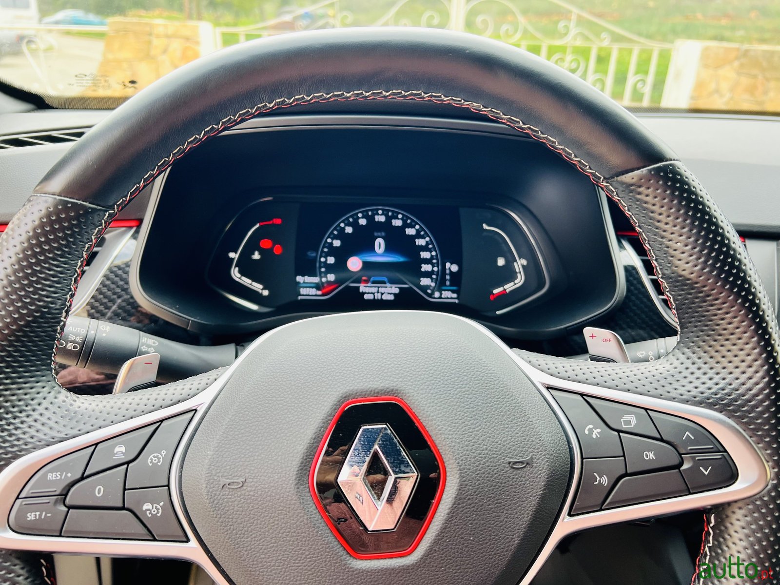 2022' Renault Arkana 1.3TCe RS Line photo #3