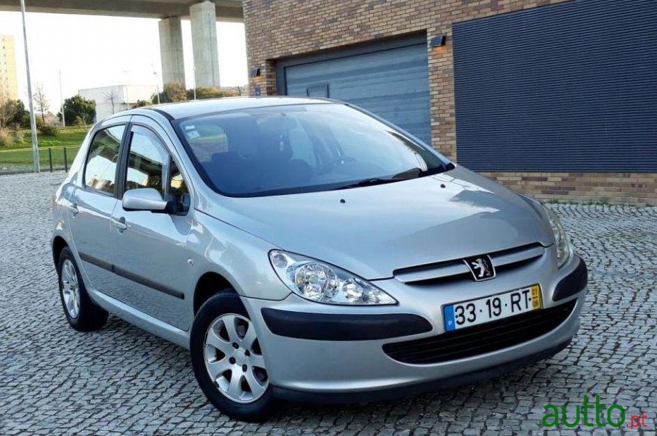 2001' Peugeot 307 1.6 16V Xt photo #1