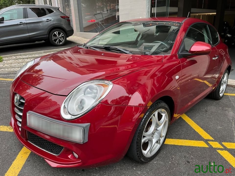 2011' Alfa Romeo MiTo photo #1
