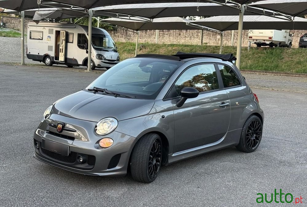 2012' Fiat 595C Abarth photo #3