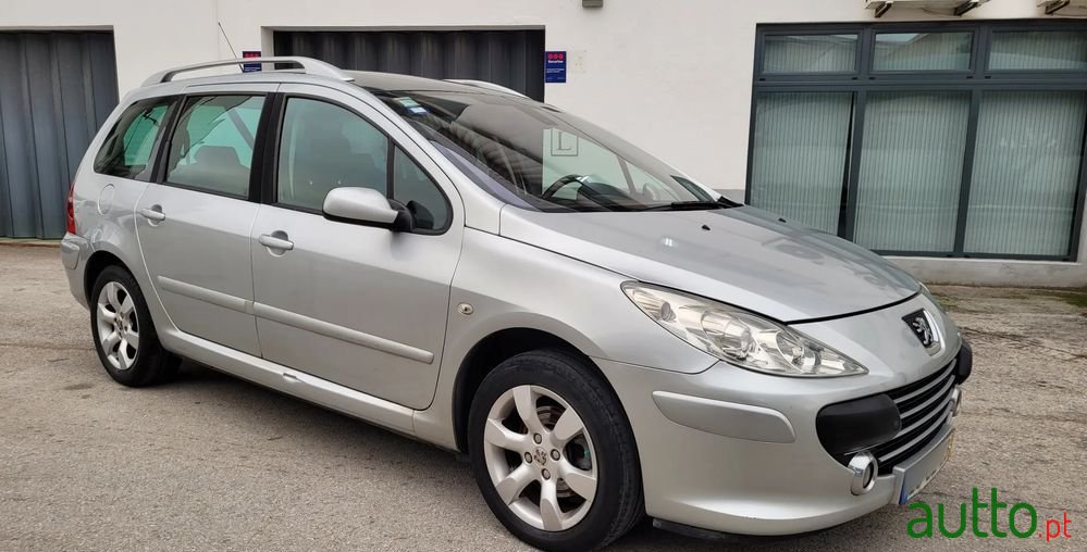 2007' Peugeot 307 Sw photo #2