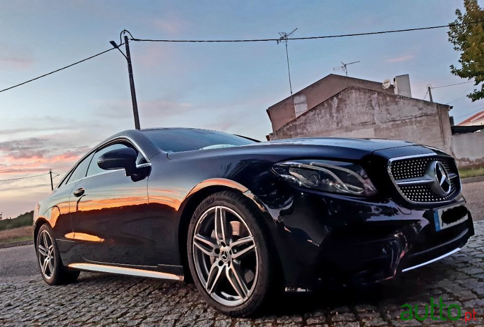 2017' Mercedes-Benz E-220 photo #1