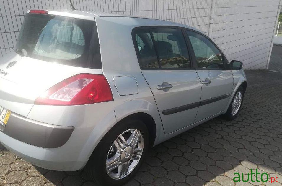 2003' Renault Megane photo #3