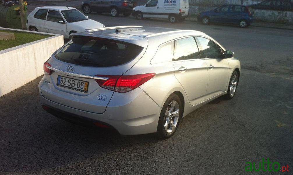 2014' Hyundai i40 SW 1.7 CRDi Blue Comfort photo #1