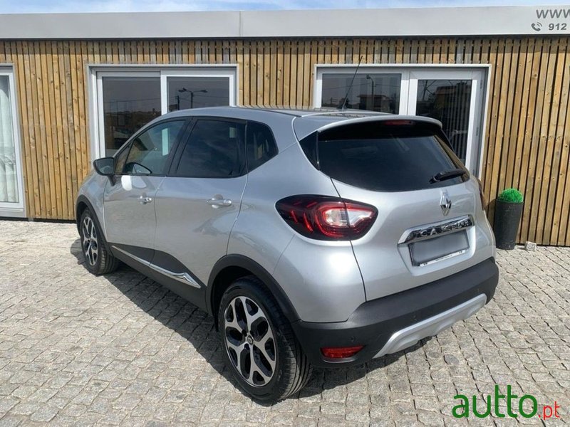 2019' Renault Captur 1.5 Dci Exclusive photo #6