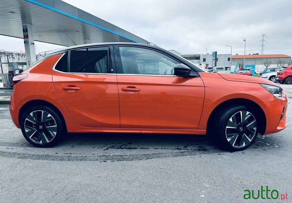 2020' Opel Corsa-e Elegance photo #4