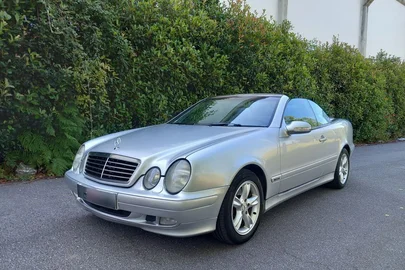 2001' Mercedes-Benz Classe Clk