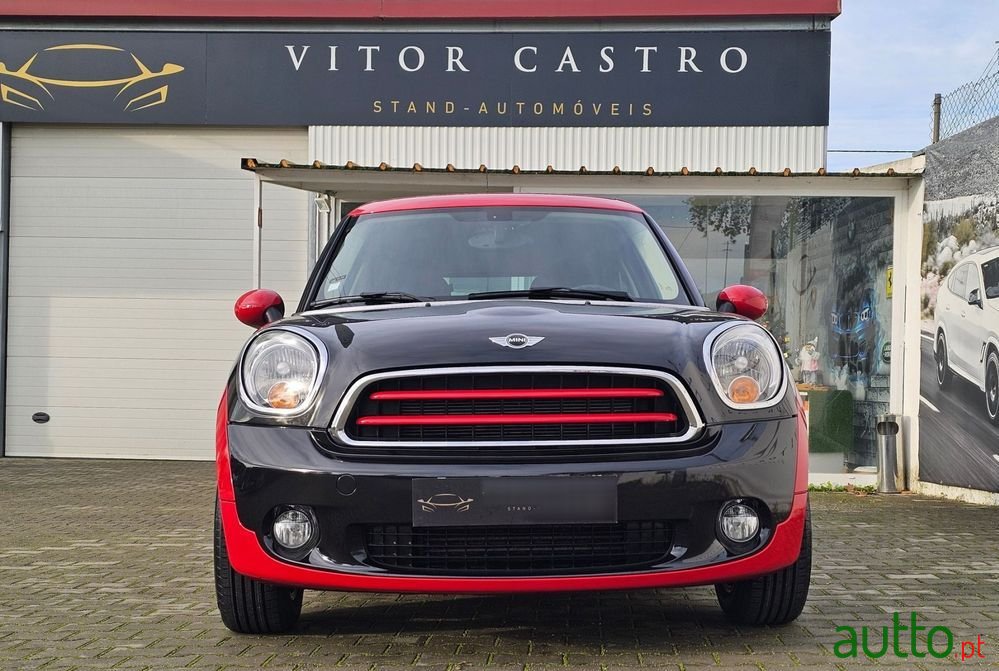 2014' MINI Cooper D Paceman photo #2