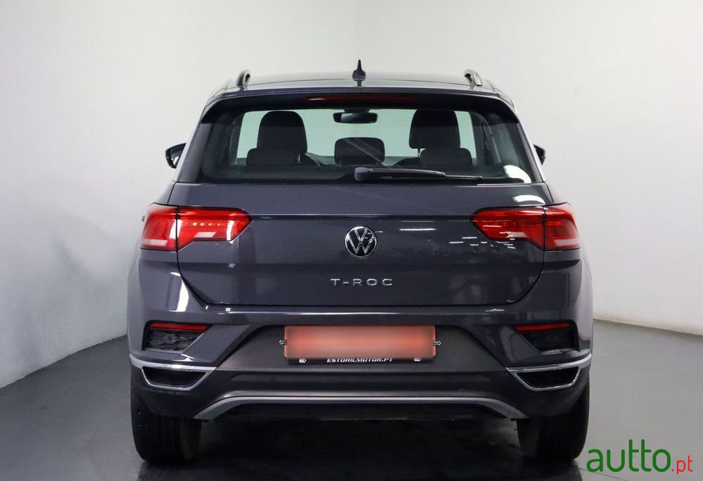 2020' Volkswagen T-Roc 1.6 Tdi Style photo #4